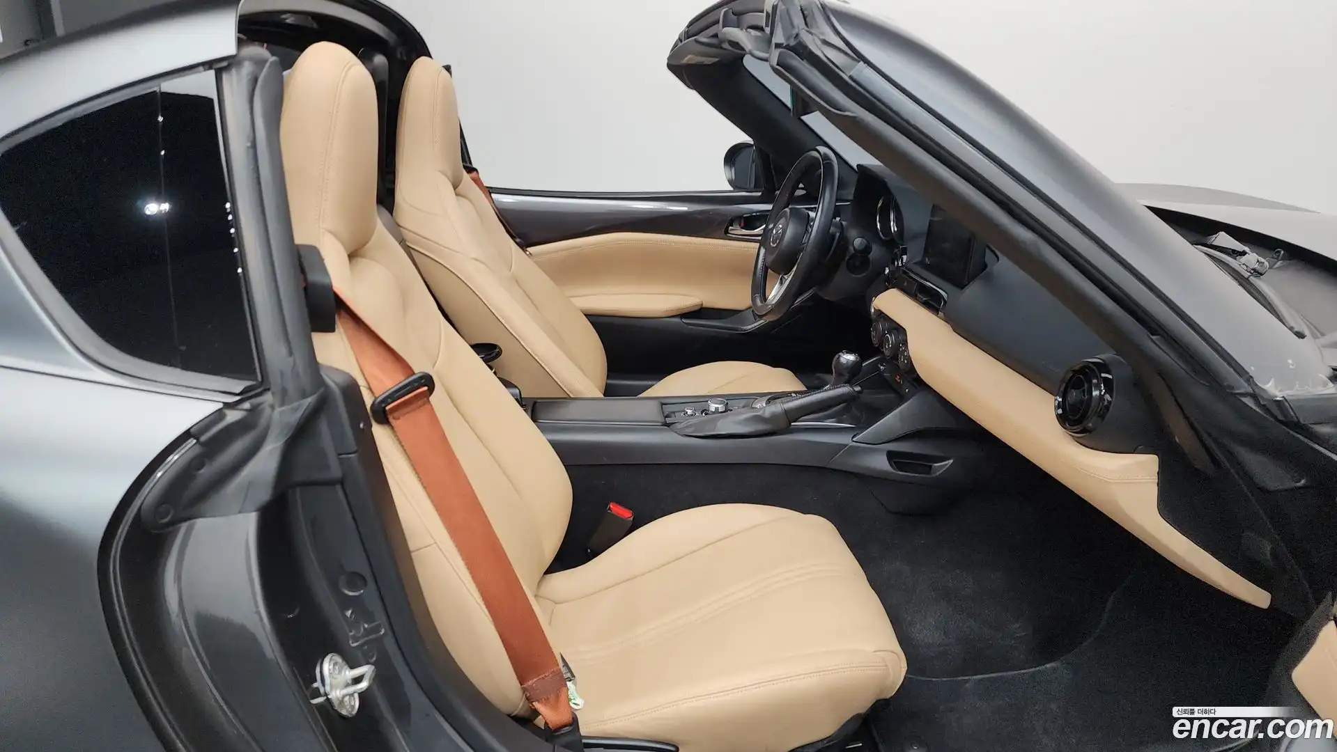 MX-5 Miata Mazda 2019.11-OPTION-015
