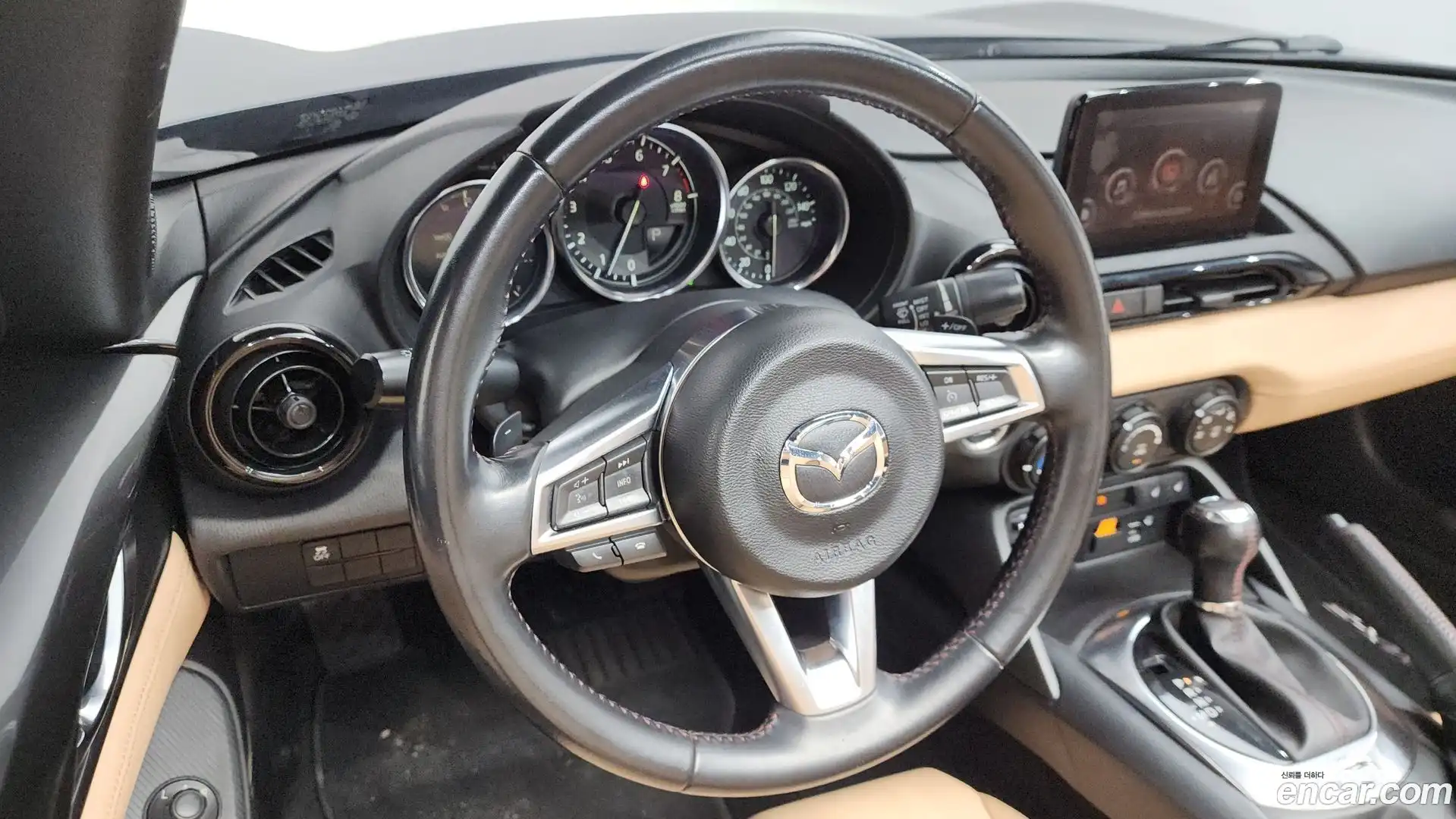 MX-5 Miata Mazda 2019.11-OPTION-016