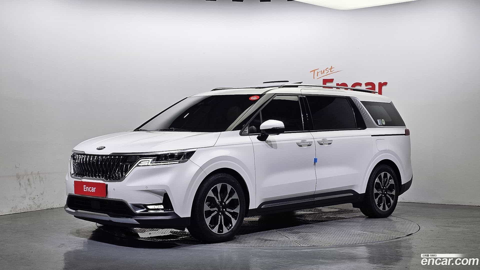 Canival Kia 2021.0-OUTER-001