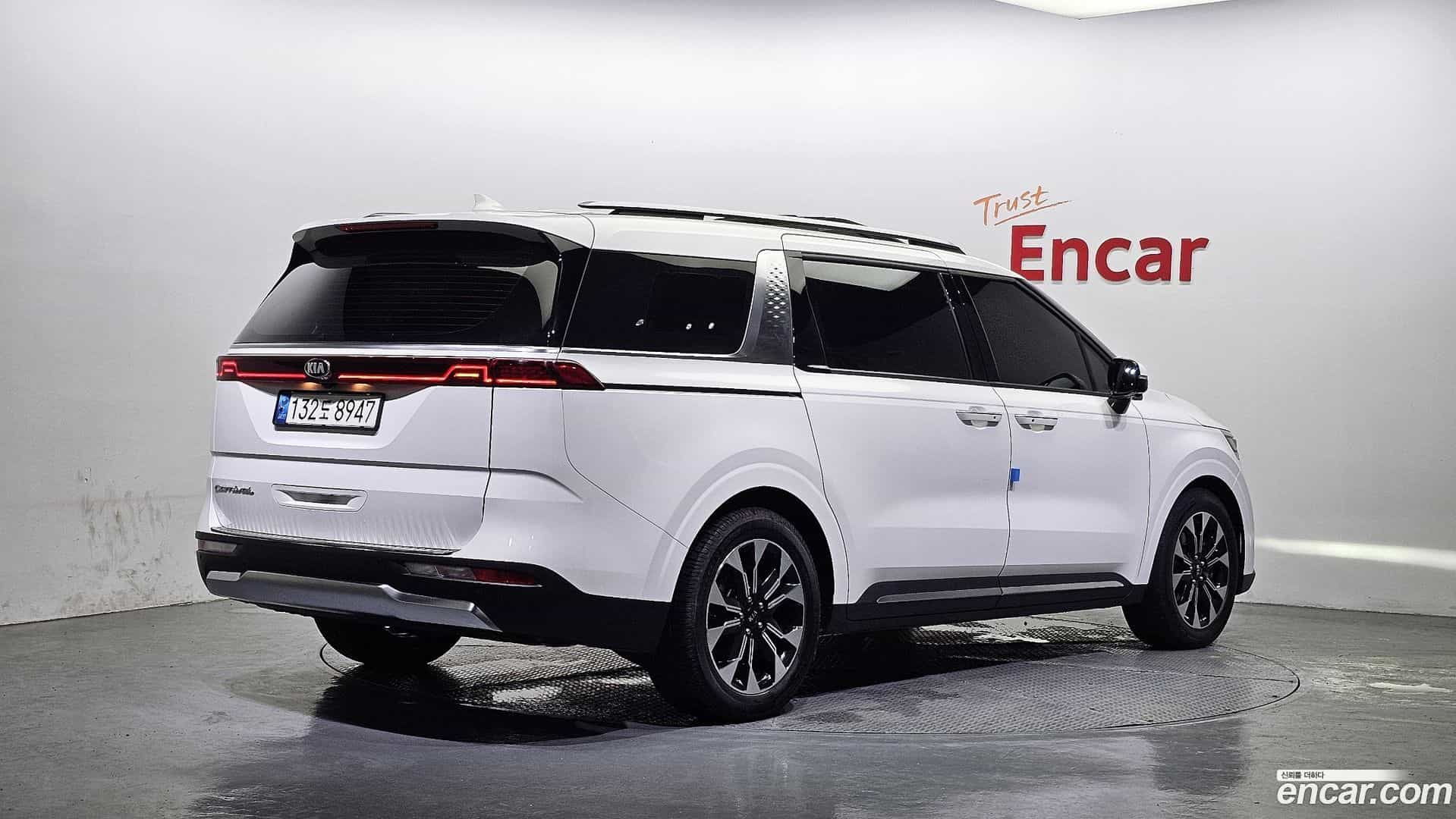 Canival Kia 2021.0-OUTER-002