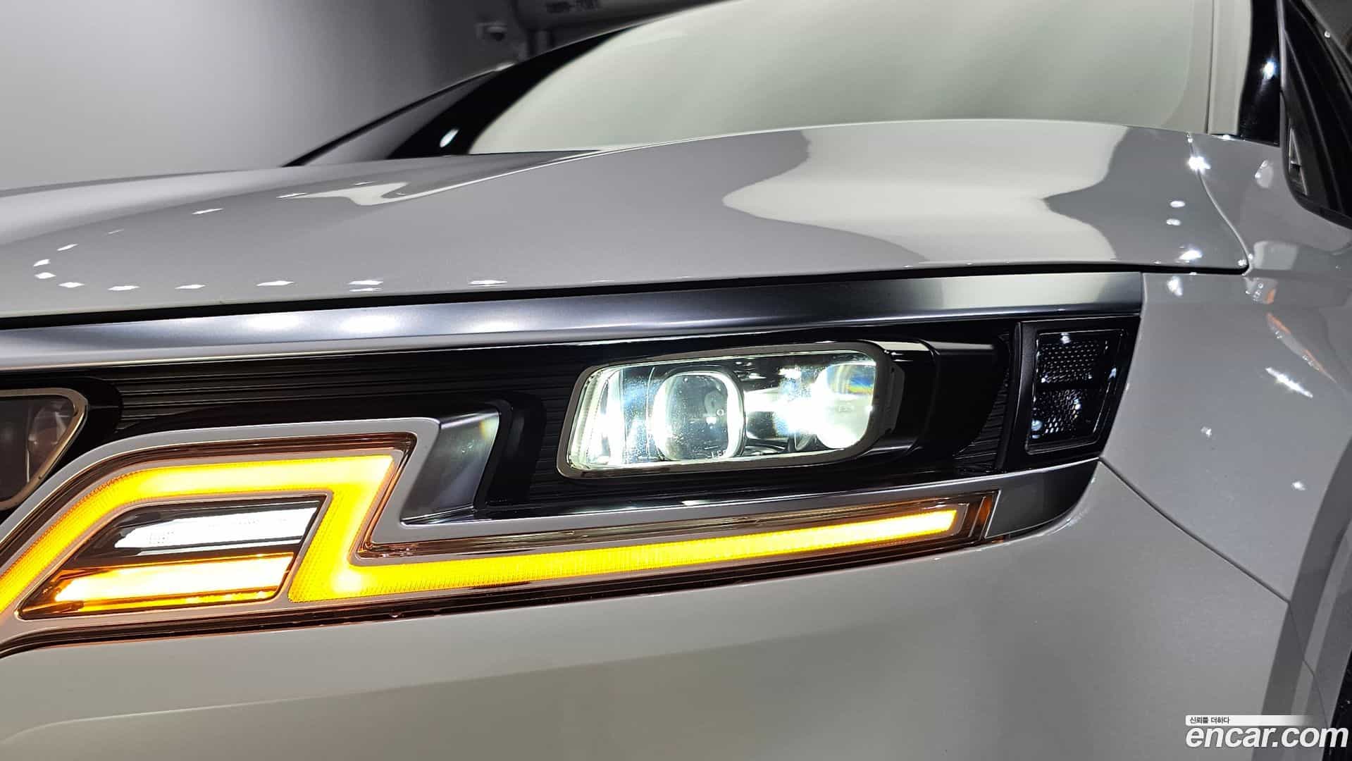 Canival Kia 2021.0-OUTER-032