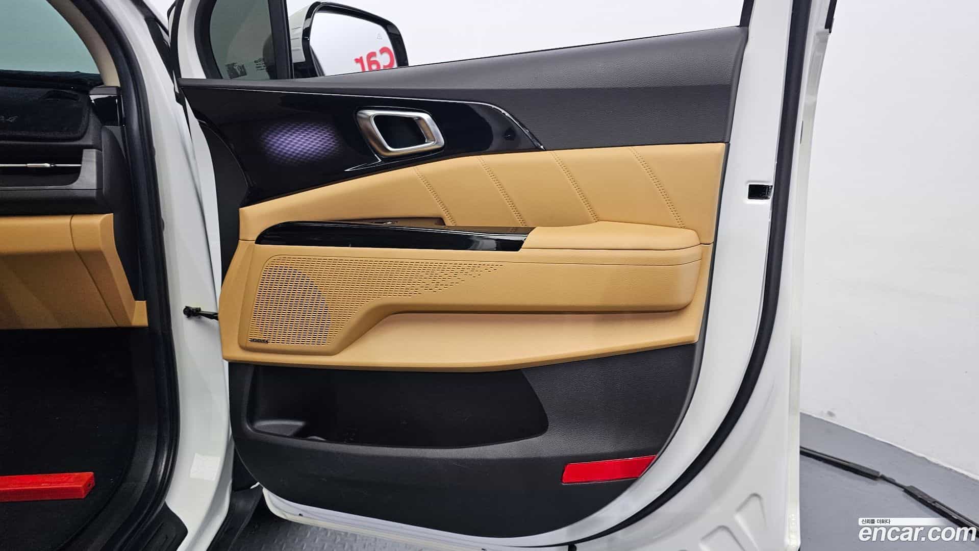Canival Kia 2021.0-INNER-034