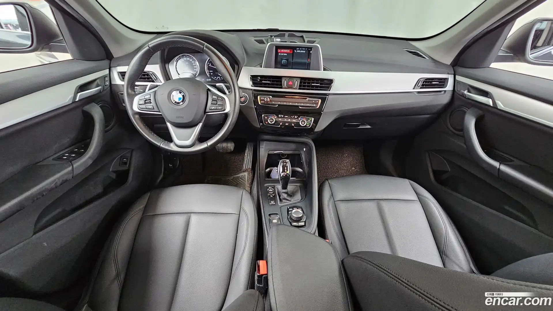 X1 BMW 2020.2-INNER-007