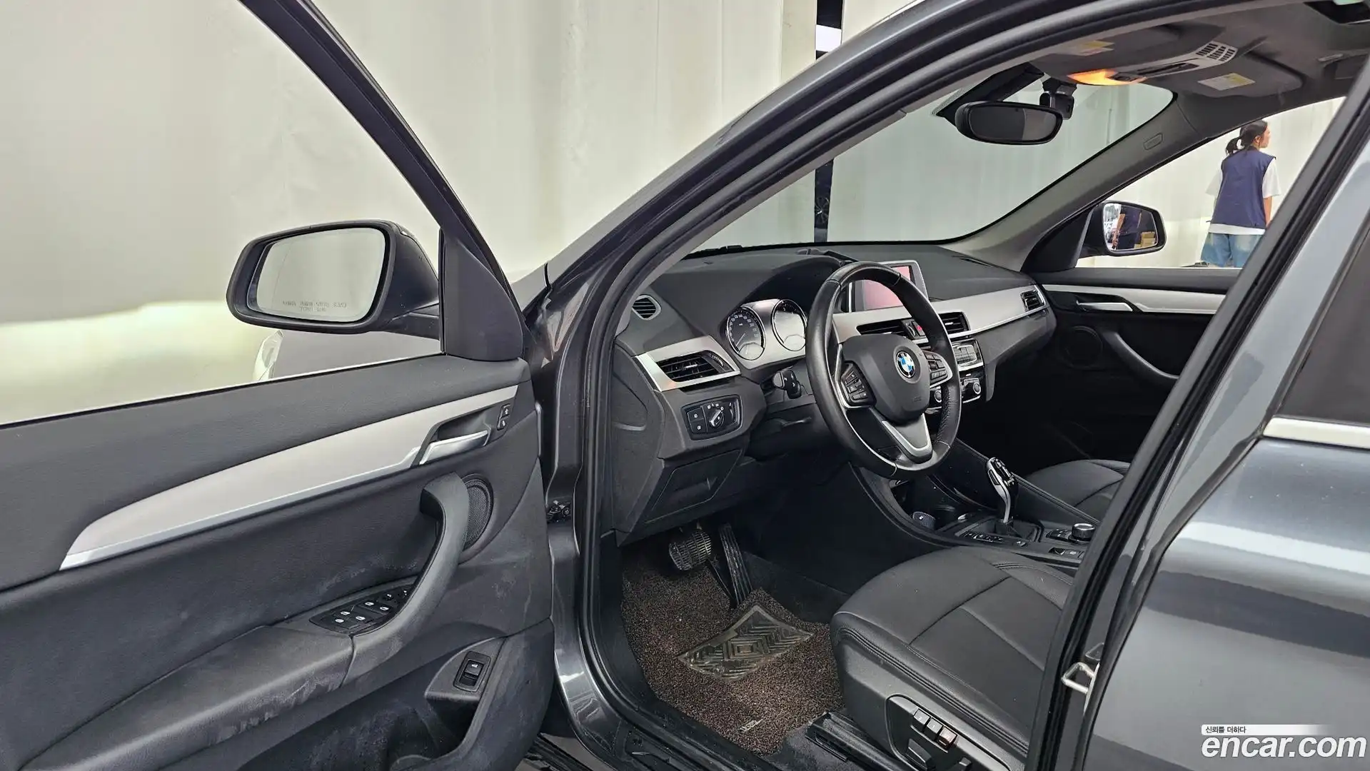 X1 BMW 2020.2-INNER-010