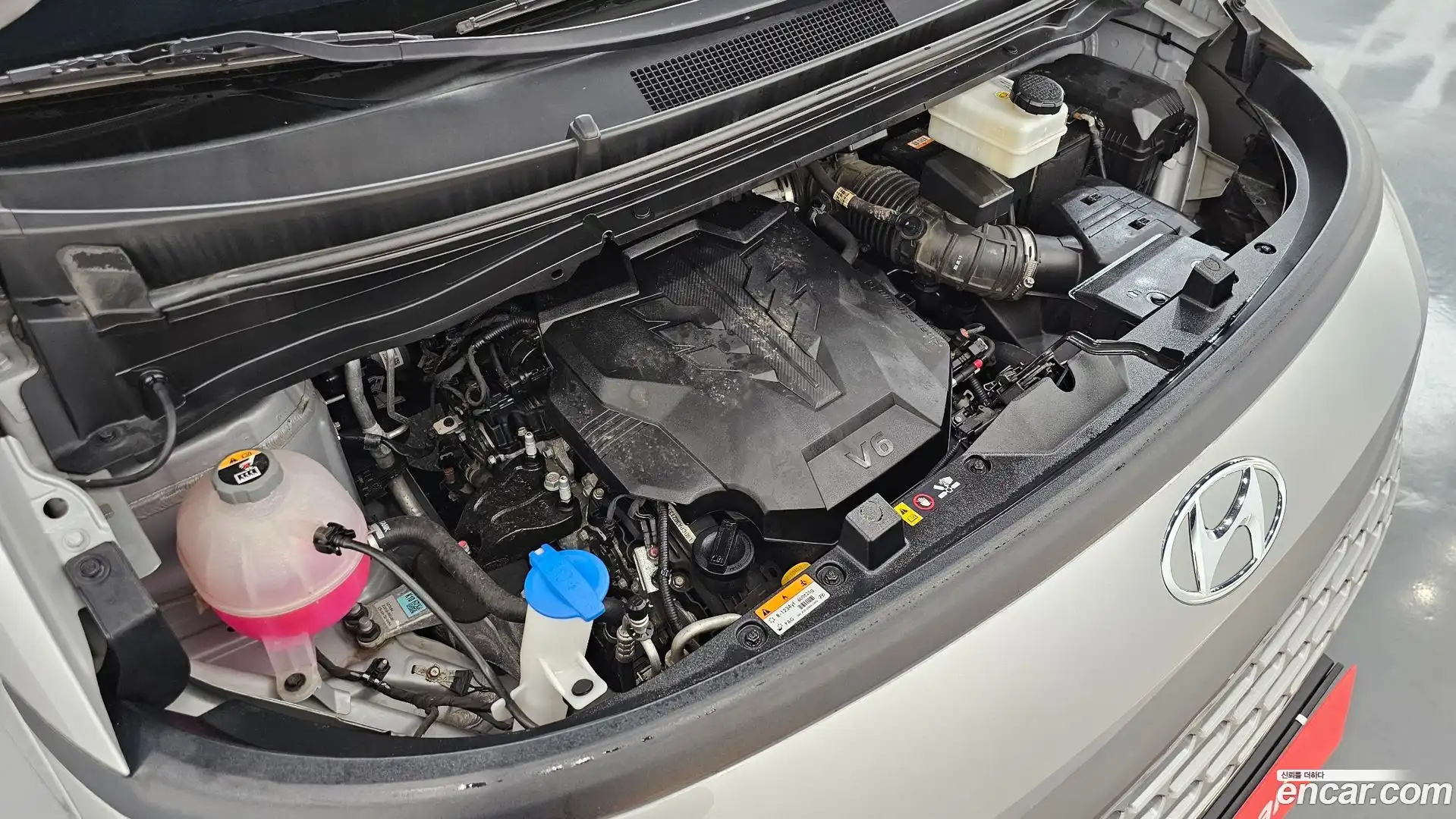 Staria Hyundai 2023.11-OUTER-006