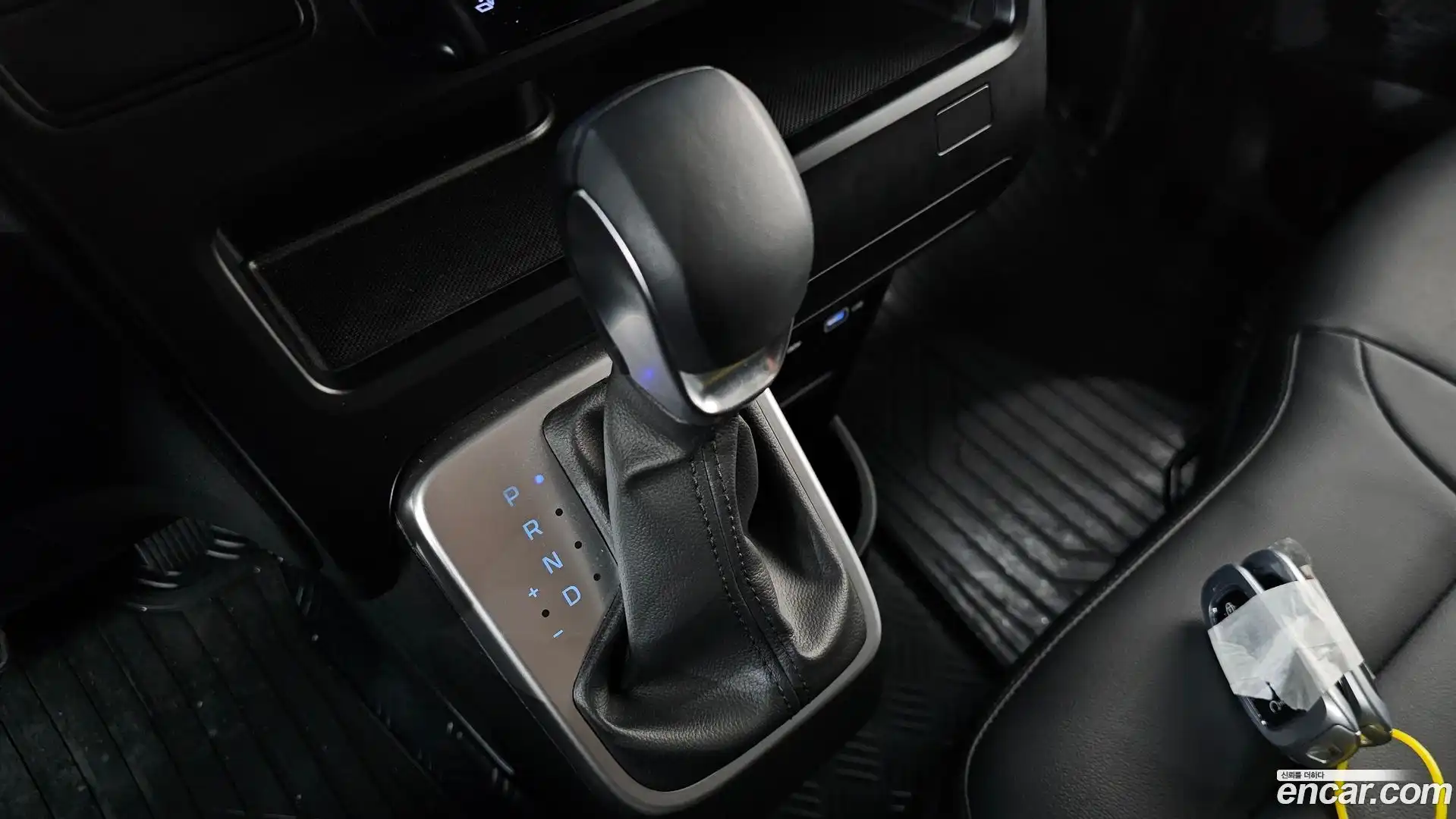 Staria Hyundai 2023.11-INNER-009