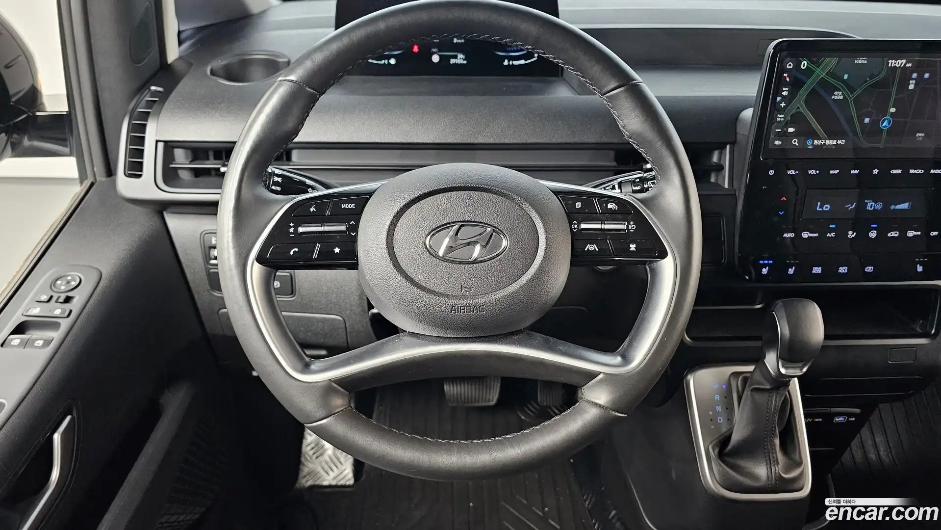 Staria Hyundai 2023.11-OPTION-017