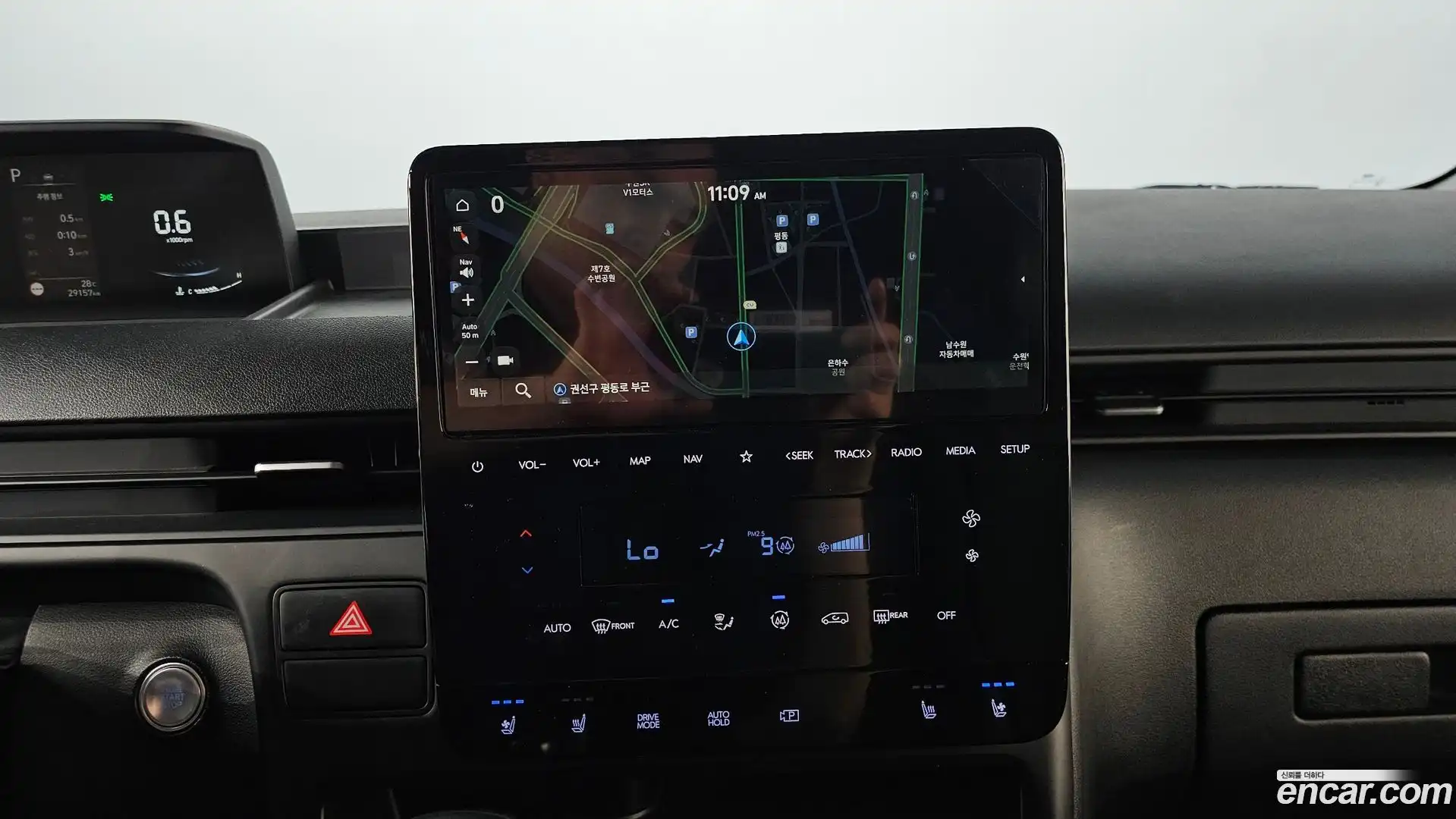 Staria Hyundai 2023.11-OPTION-018