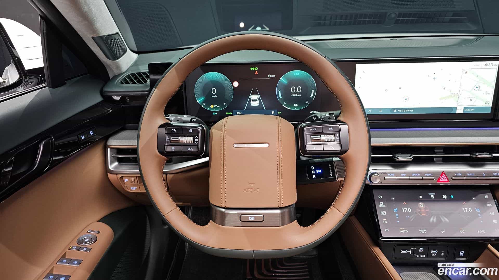 Grandeur Hyundai 2025.11-OPTION-017