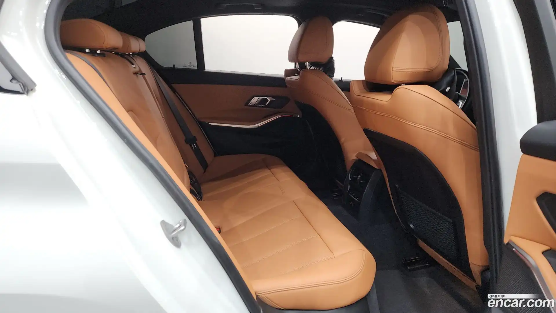 3-Series BMW 2023.0-OPTION-016
