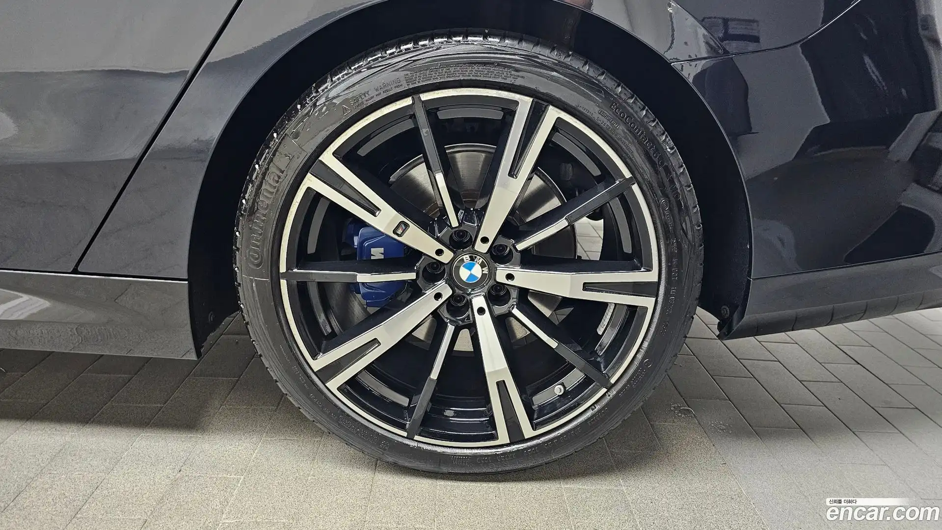 5-Series BMW 2024.5-OUTER-031