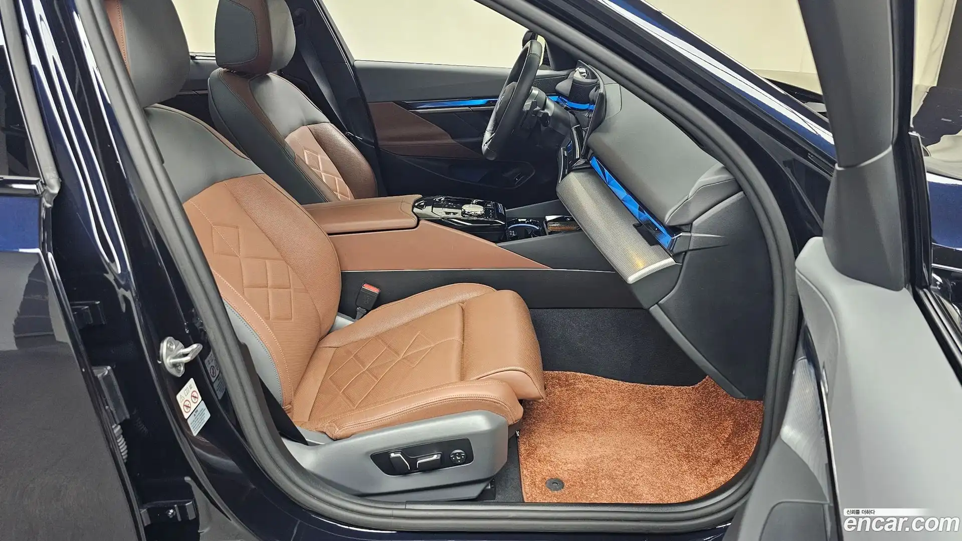 5-Series BMW 2024.5-INNER-036