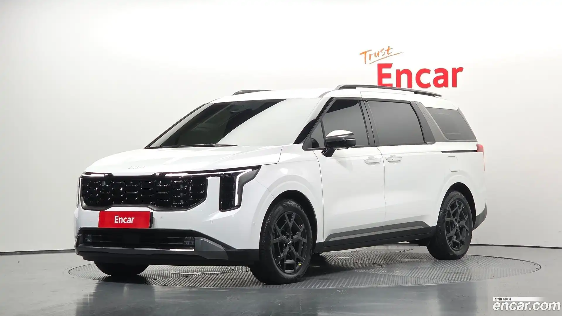 Canival Kia 2025.7-OUTER-001