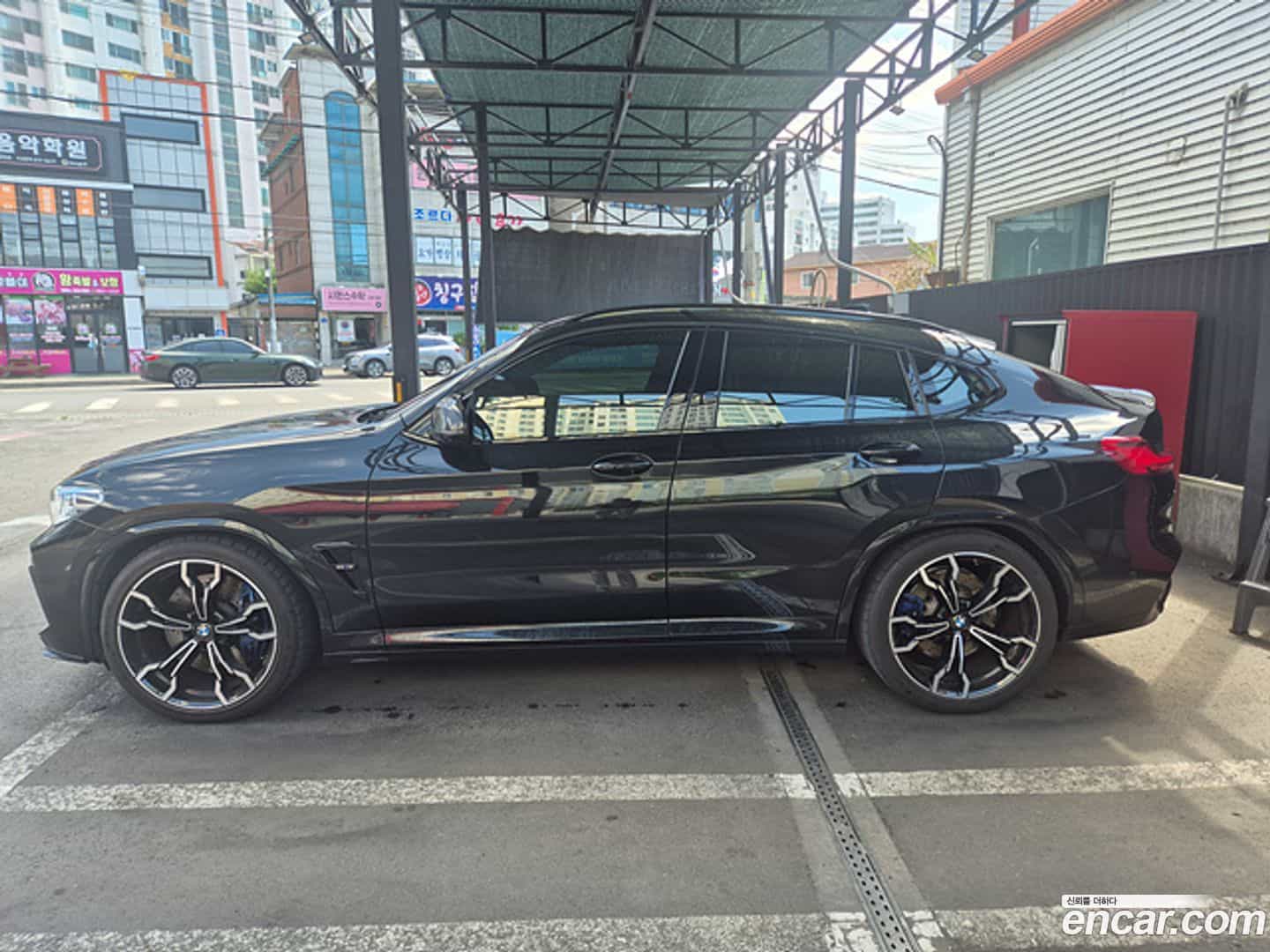X4M BMW 2021.6-OUTER-004