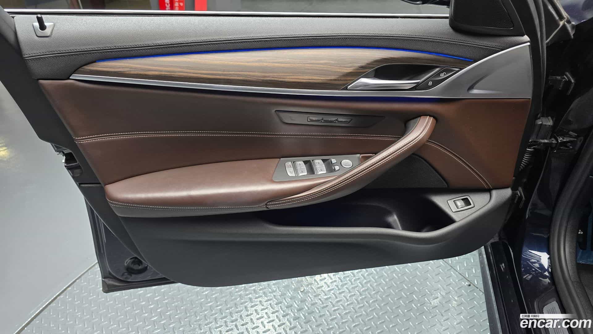 5-Series BMW 2019.8-INNER-034