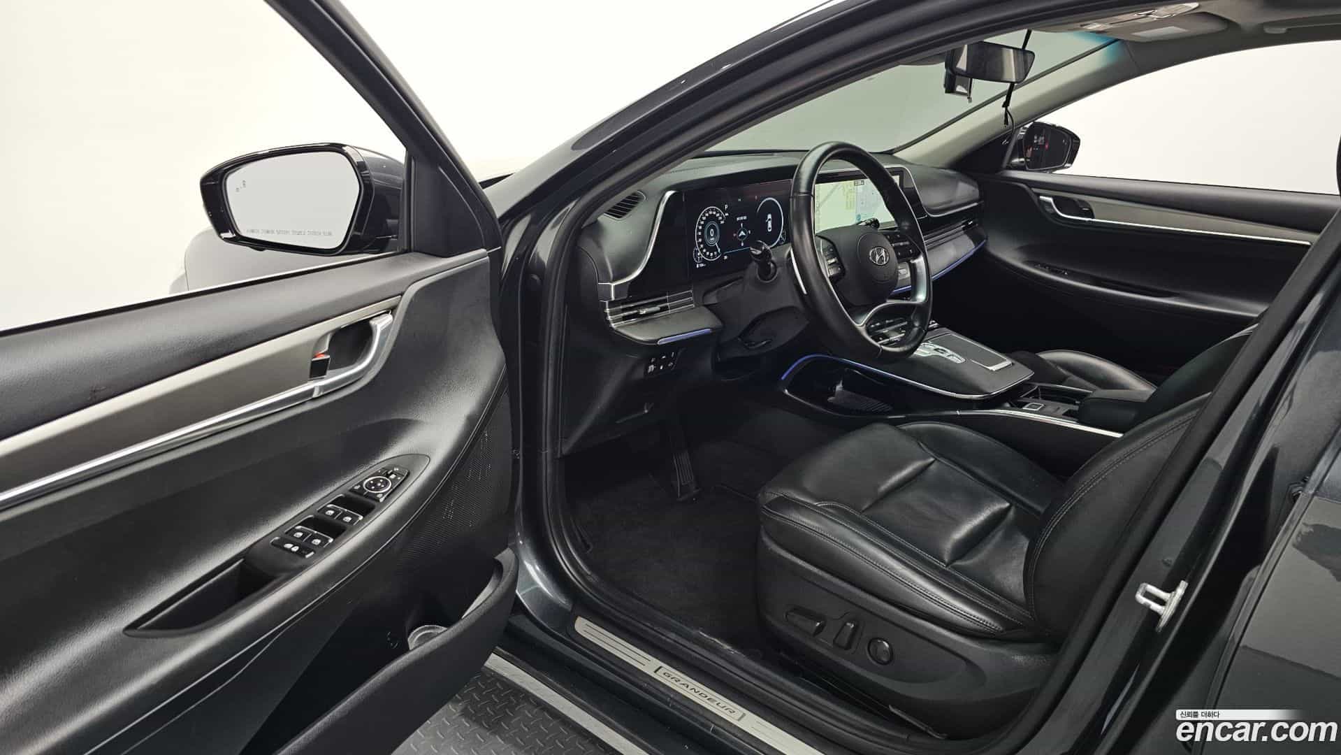 Grandeur Hyundai 2022.4-INNER-010
