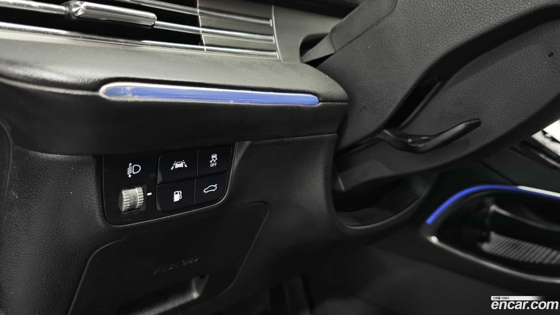 Grandeur Hyundai 2022.4-OPTION-041