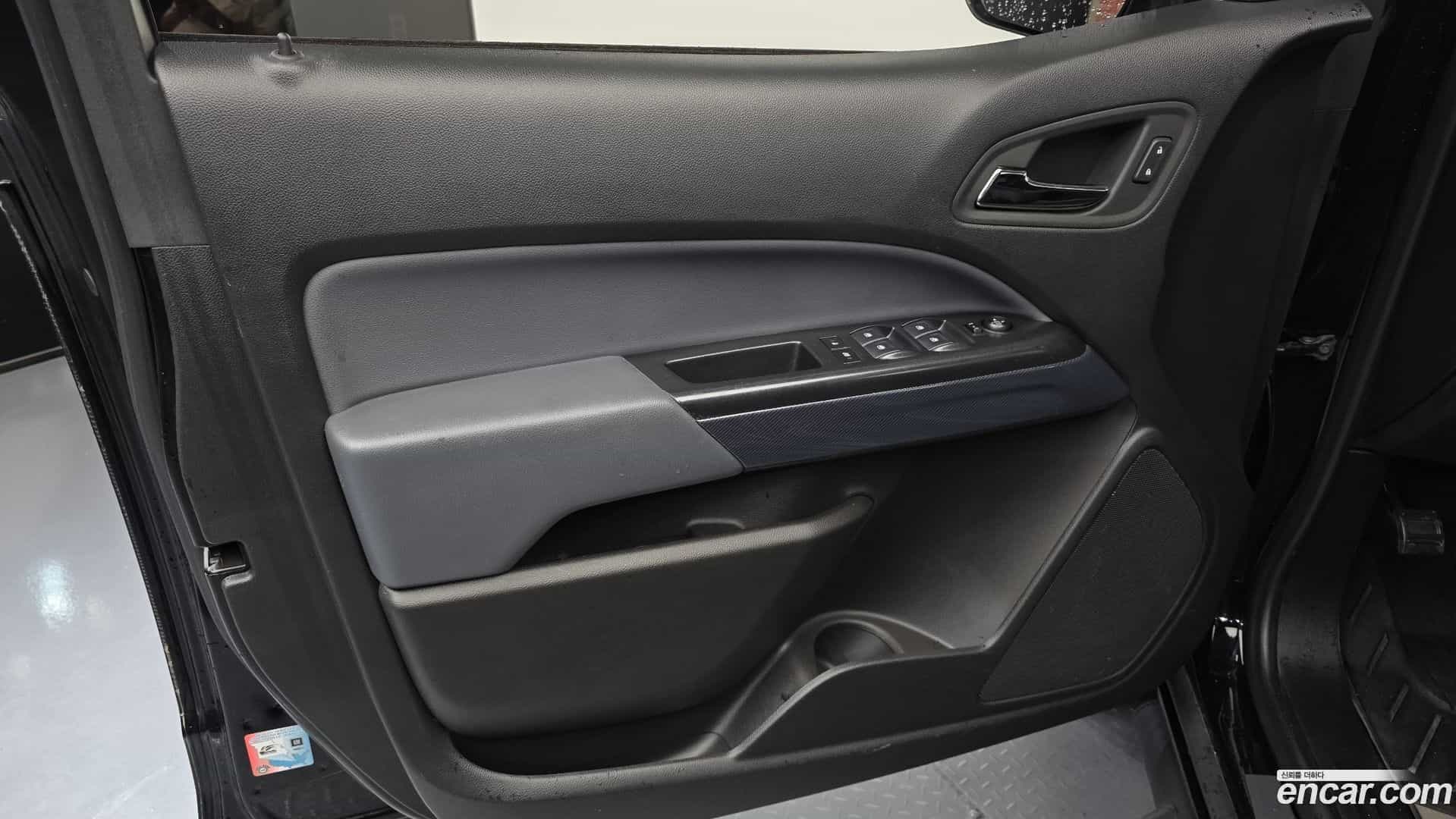 Colorado Chevrolet 2022.11-INNER-034