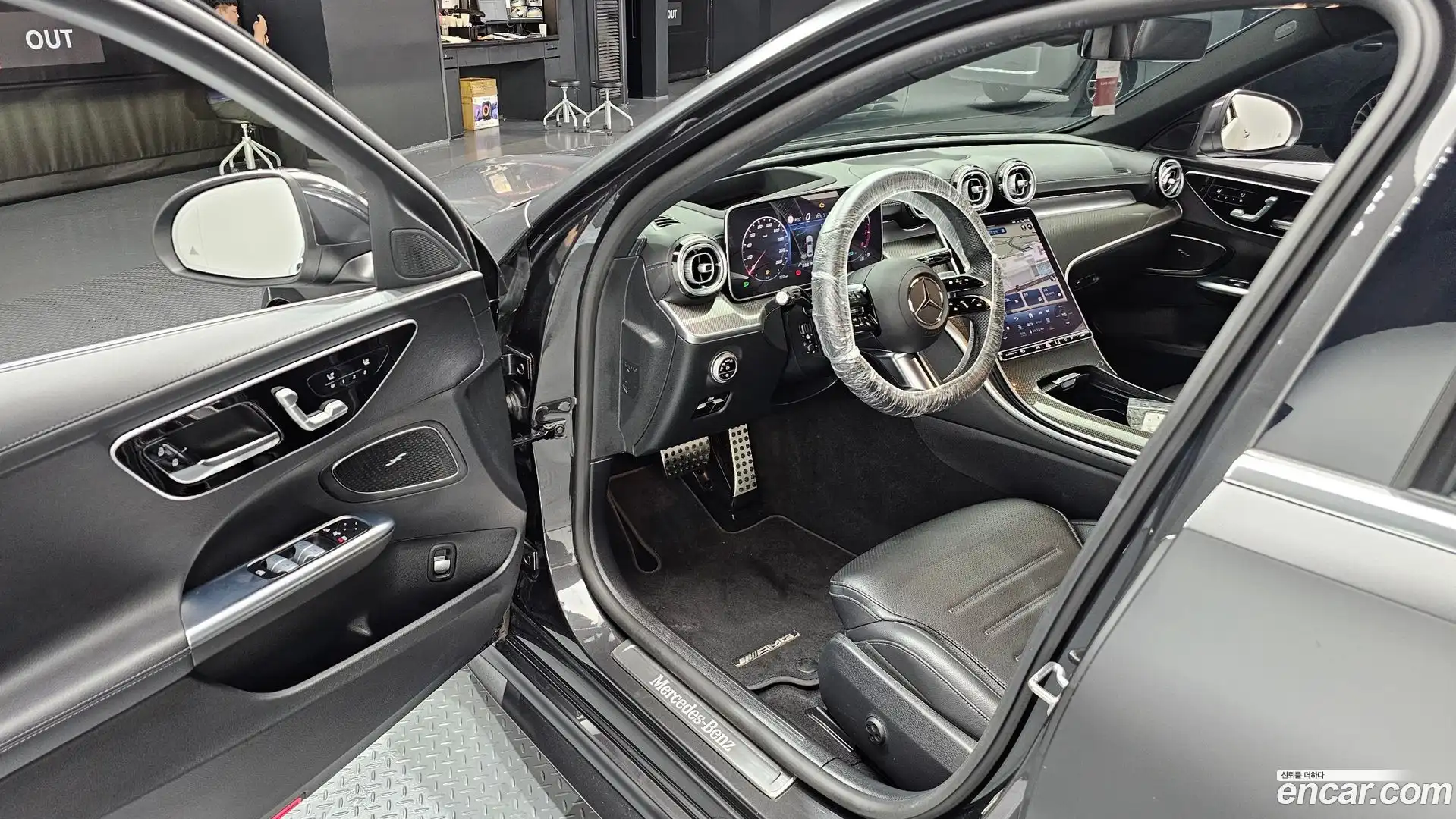 C-Class Mercedes-Benz 2022.5-INNER-010