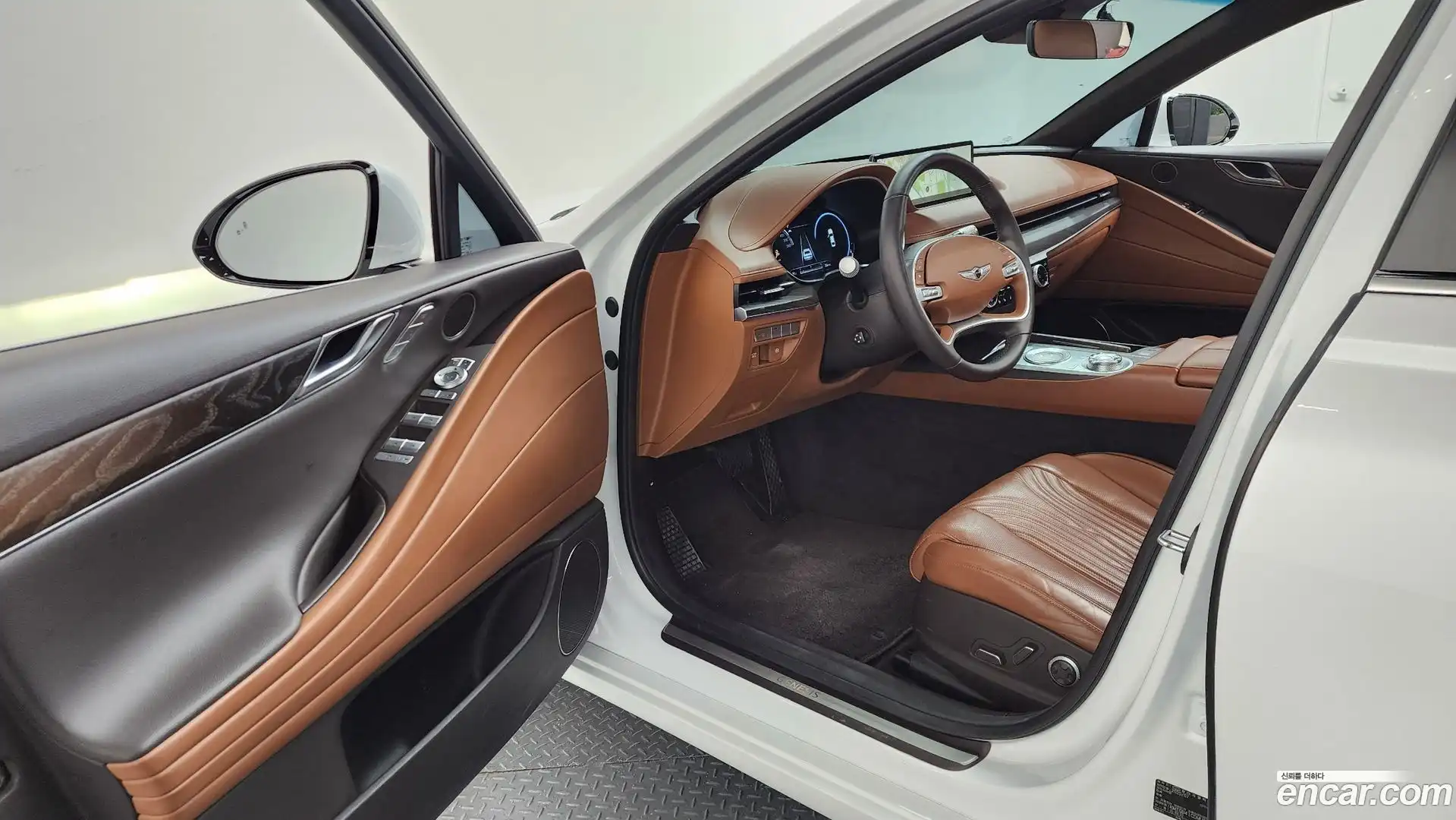 G80 Genesis 2020.6-INNER-010