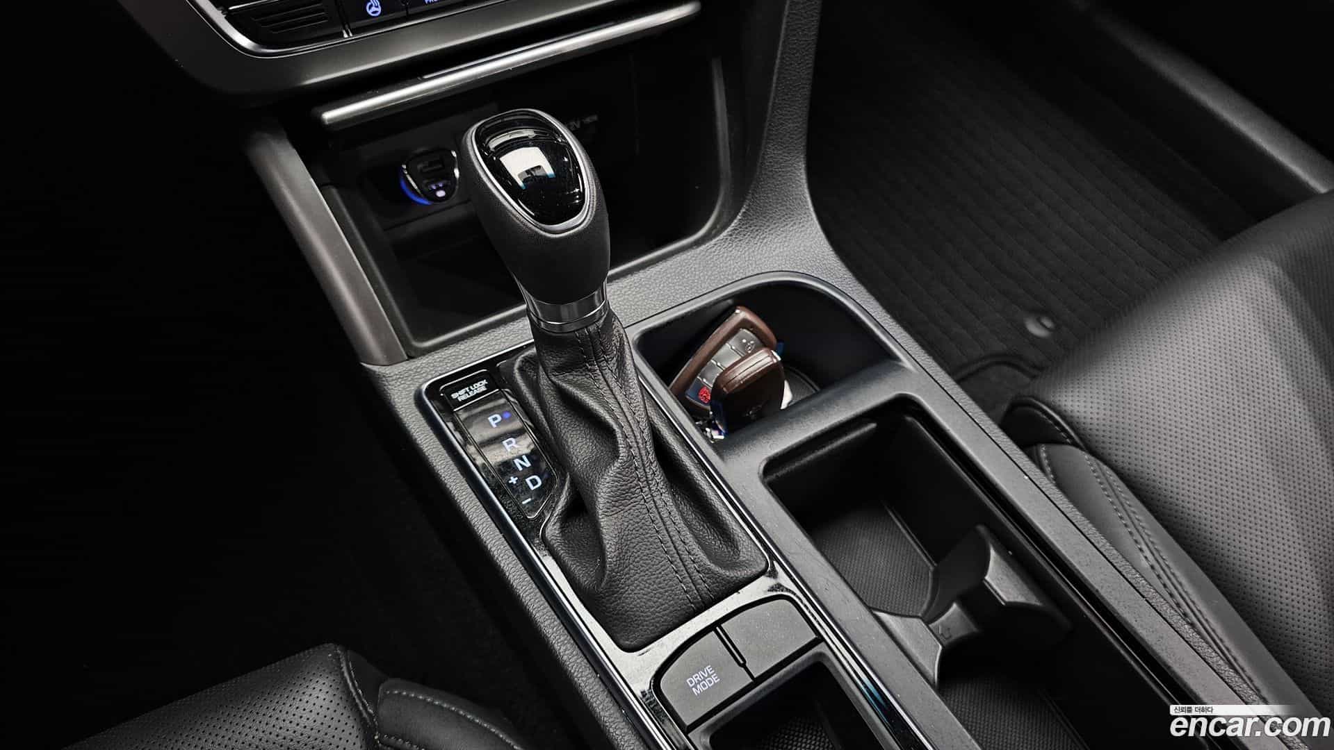 Sonata Hyundai 2017.0-INNER-009