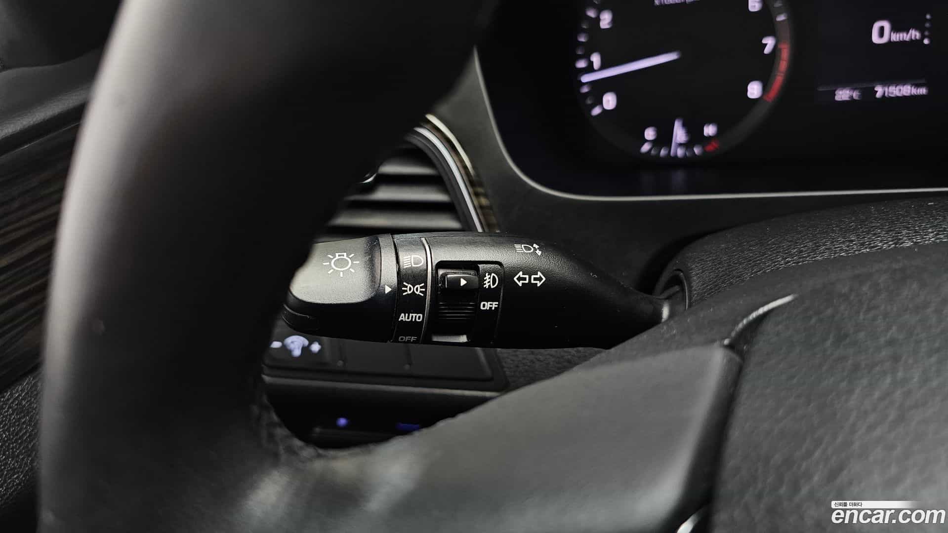 Sonata Hyundai 2017.0-OPTION-040