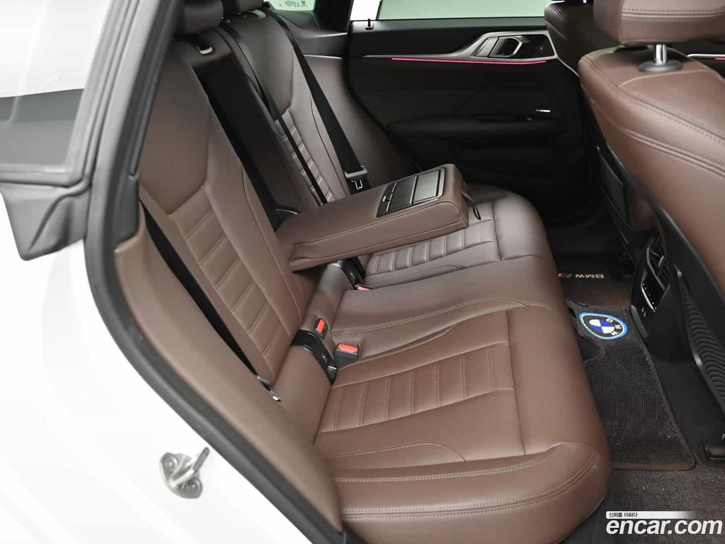i4 BMW 2024.9-OPTION-016