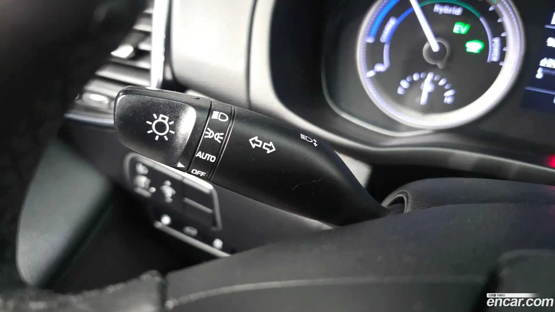 Grandeur Hyundai 2018.2-OPTION-042