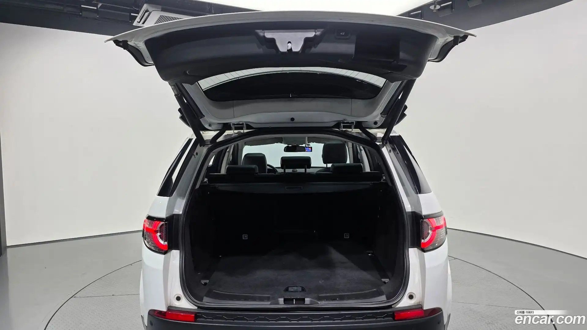 Discovery Sport Land Rover 2016.10-OPTION-024