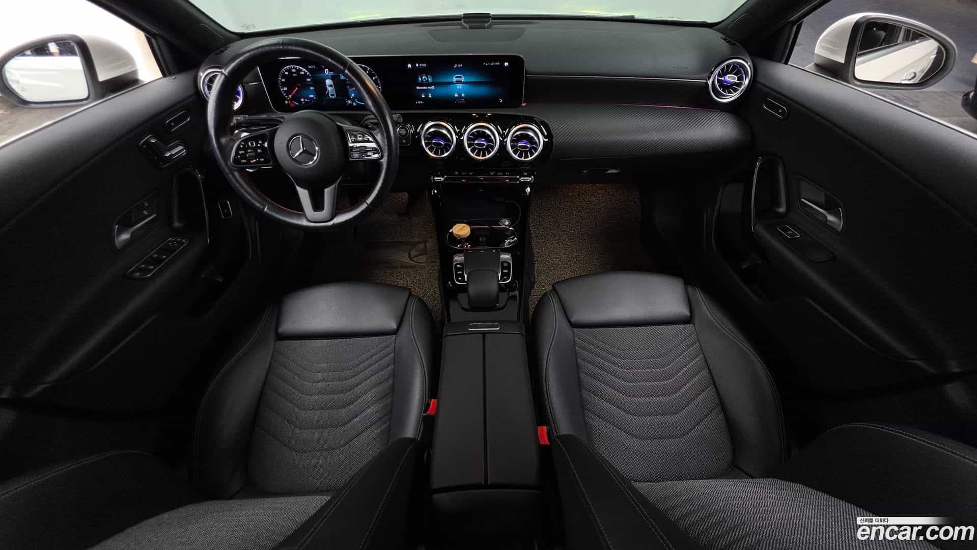 A-Class Mercedes-Benz 2020.7-INNER-007
