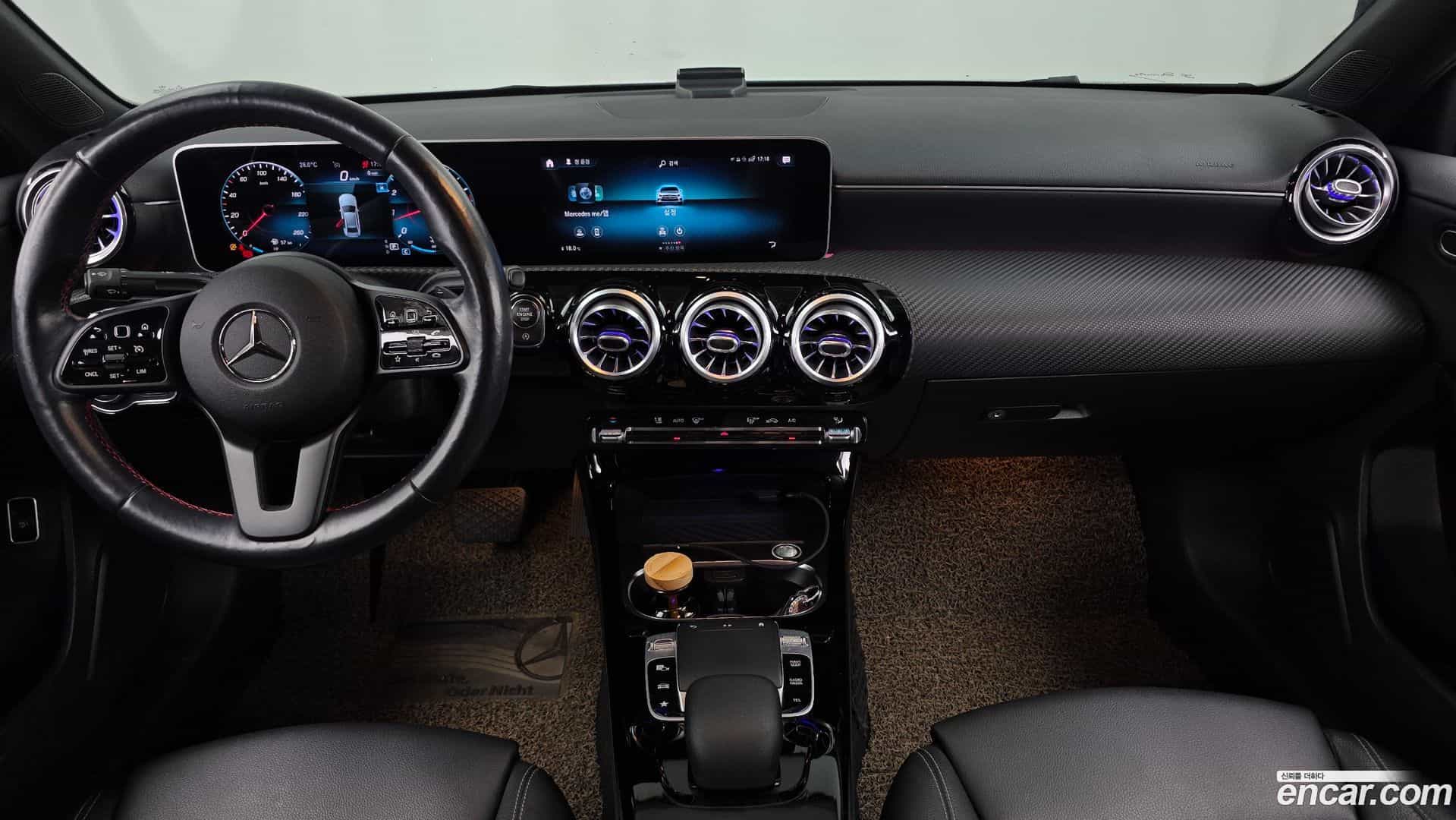 A-Class Mercedes-Benz 2020.7-OPTION-018