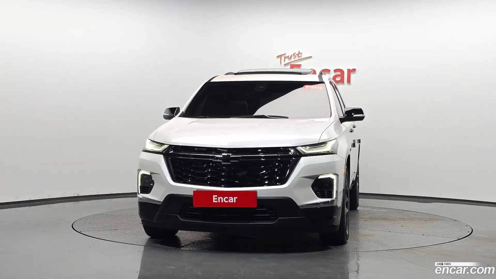 Traverse Chevrolet 2022.9-OUTER-003
