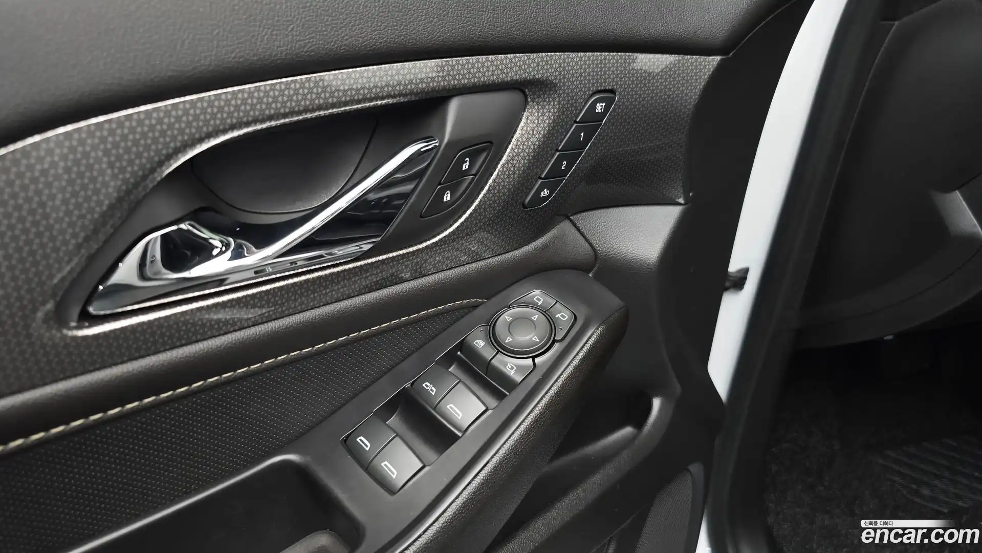 Traverse Chevrolet 2022.9-OPTION-041