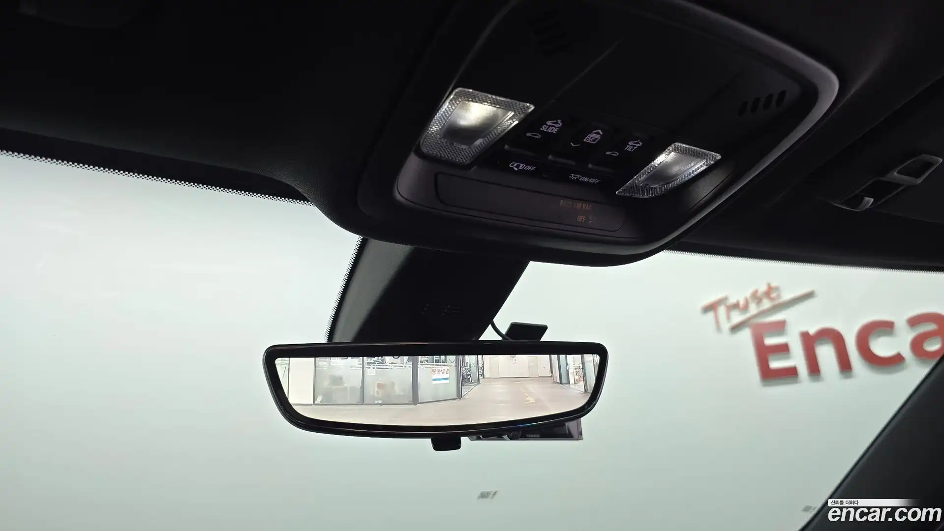 Traverse Chevrolet 2022.9-OPTION-046