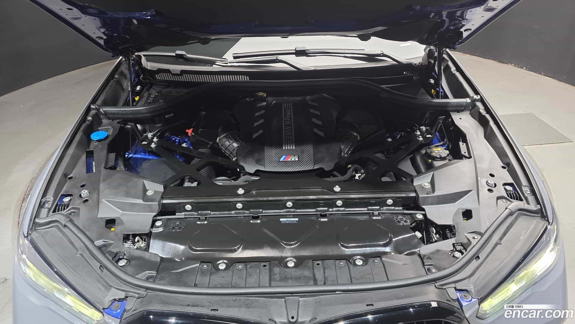 X6M BMW 2021.10-OUTER-006