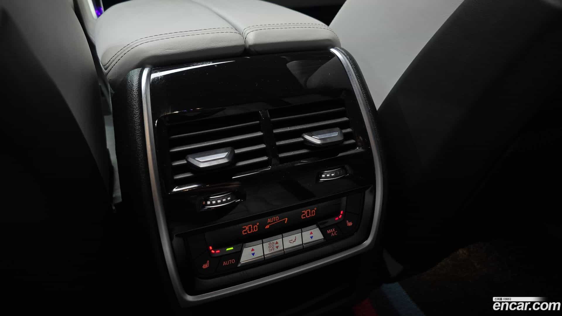 X6M BMW 2021.10-OPTION-023