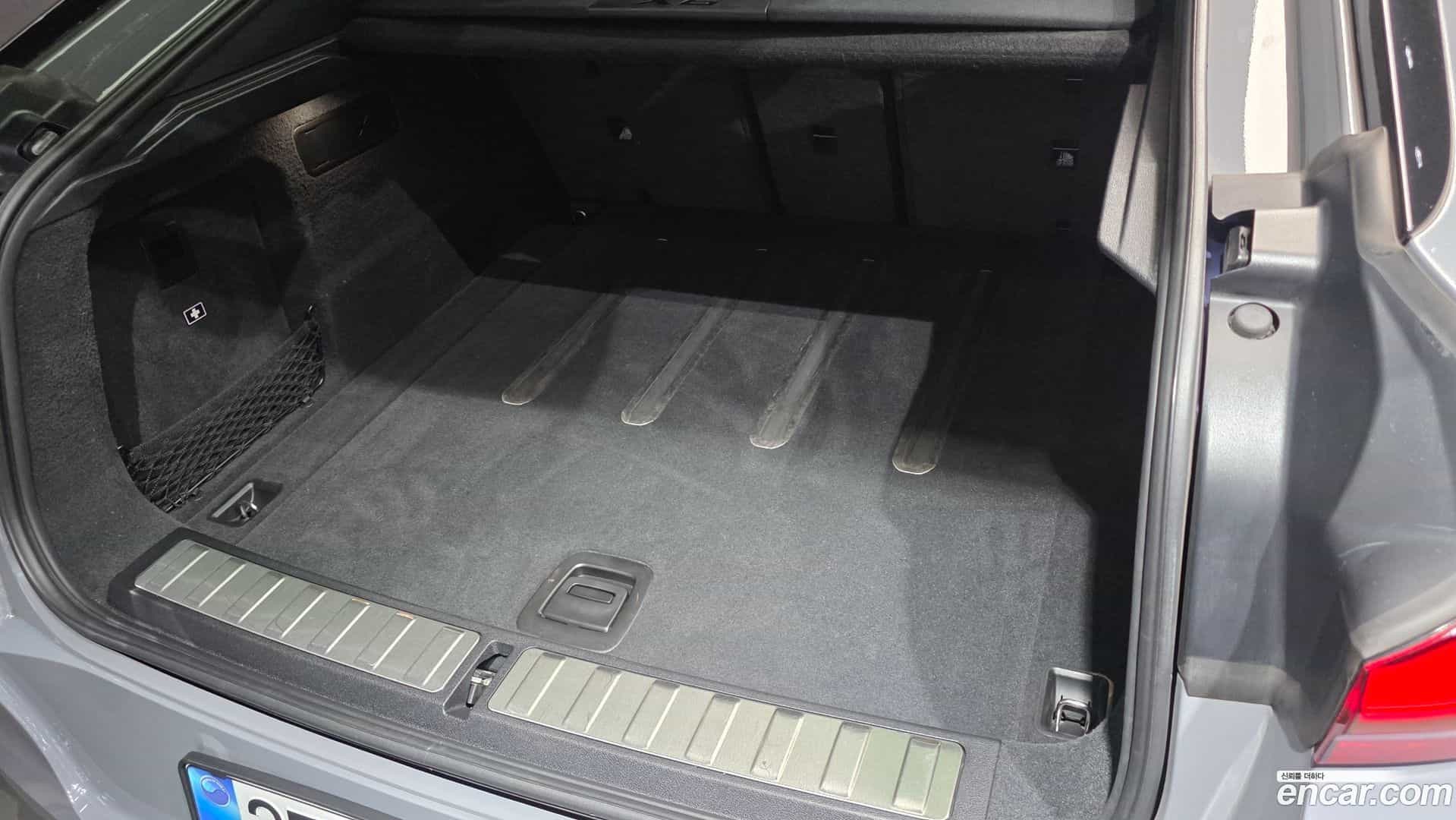 X6M BMW 2021.10-OPTION-043