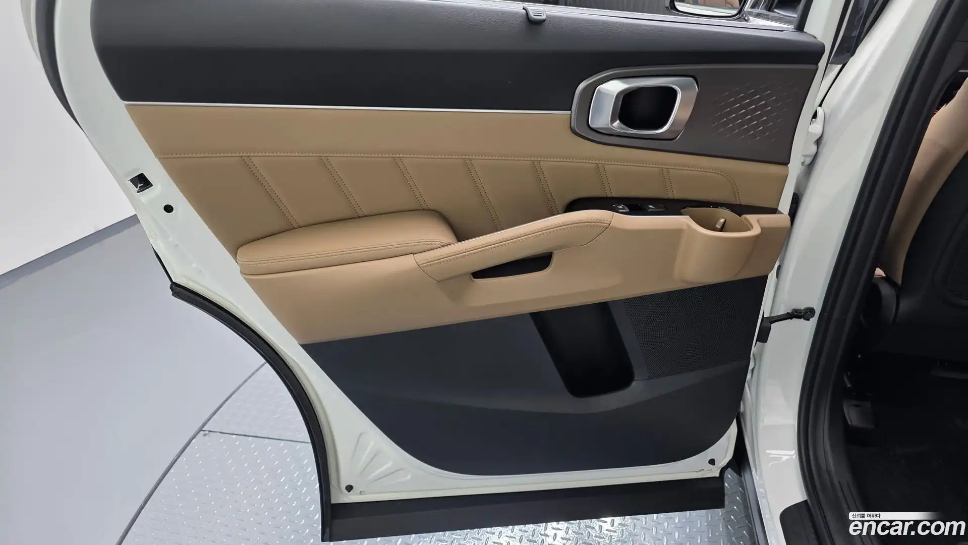 Sorento Kia 2025.3-INNER-035