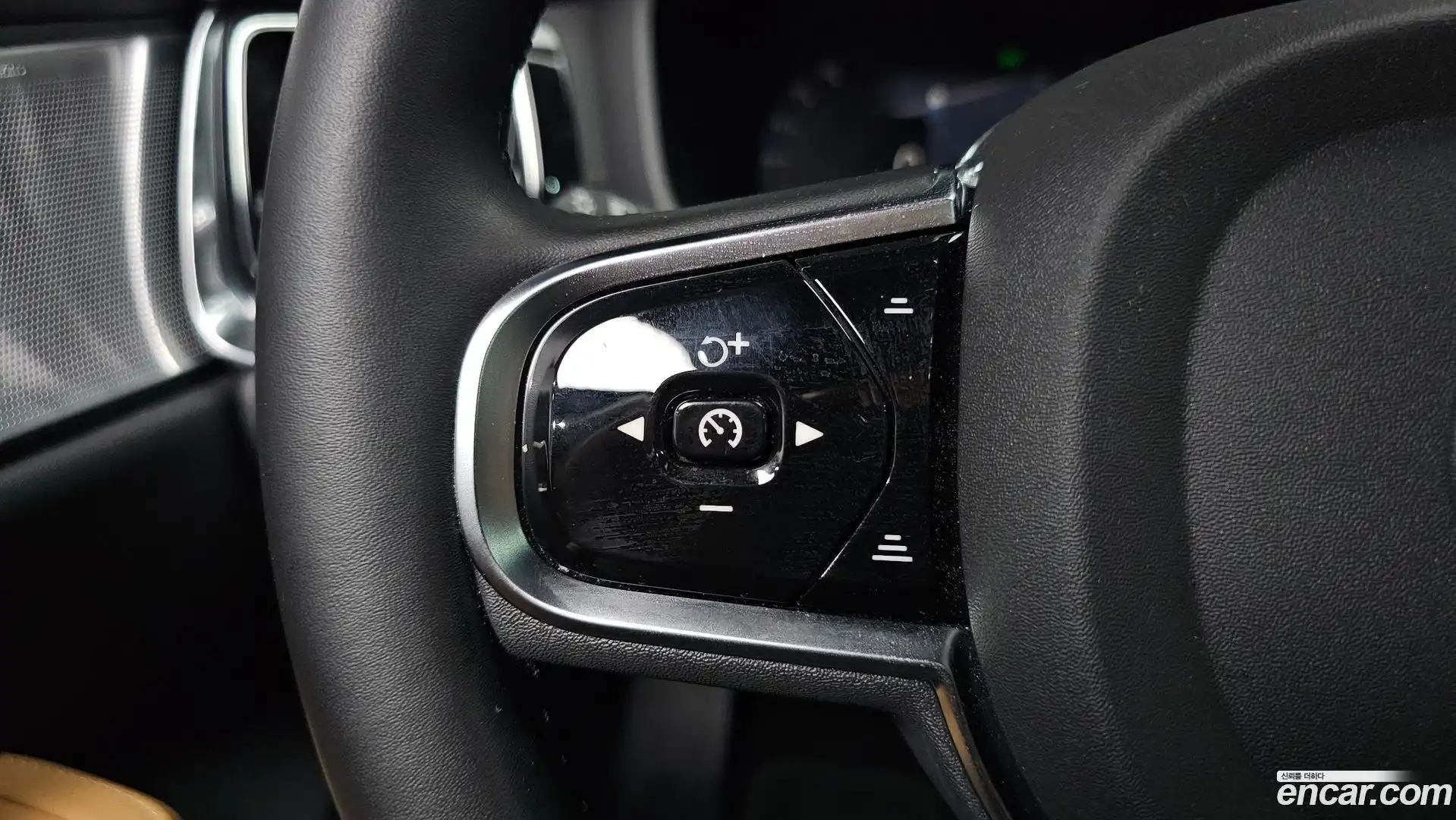 V60 Volvo 2024.8-OPTION-047
