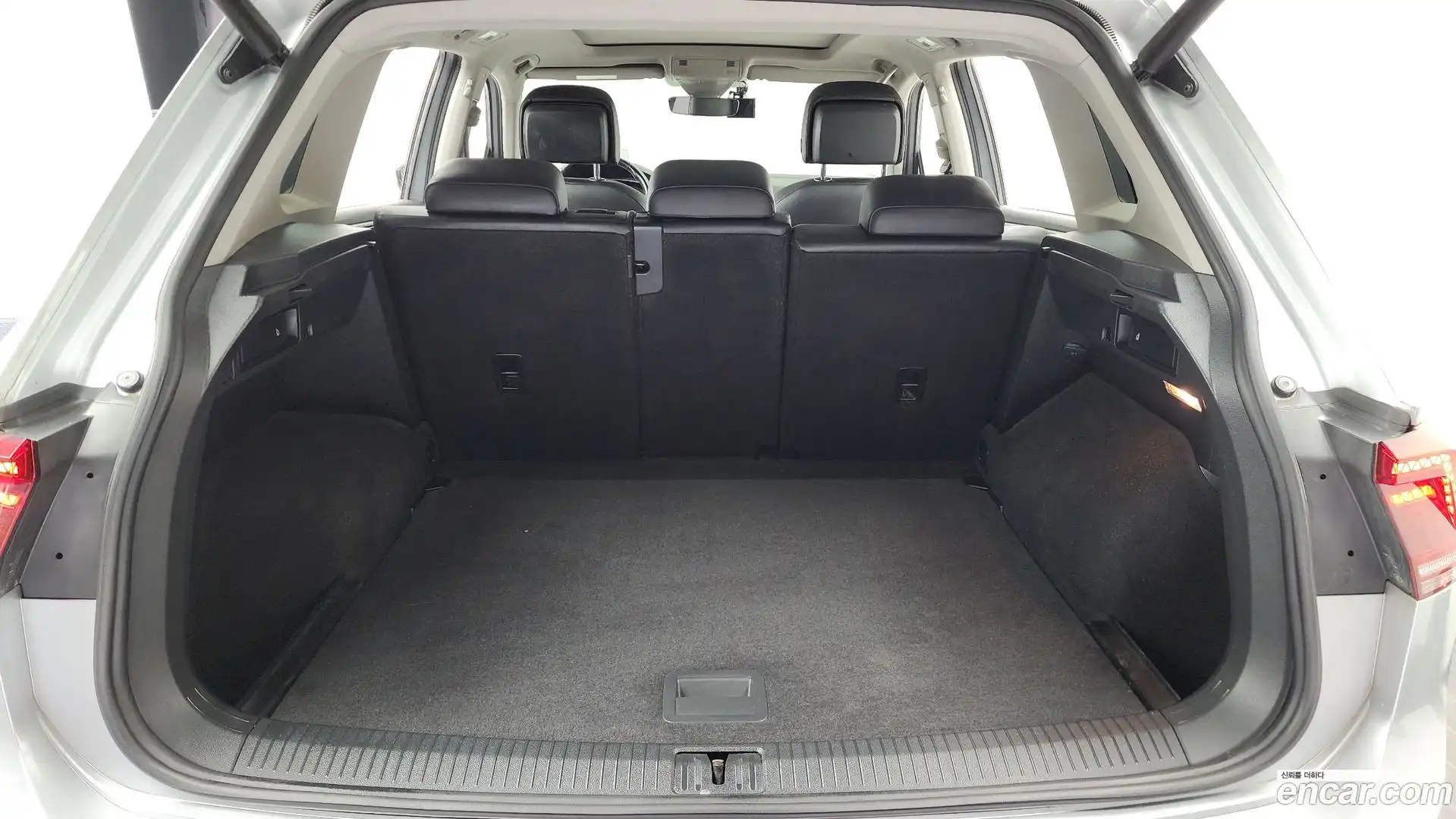 Tiguan Volkswagen 2018.5-OPTION-024