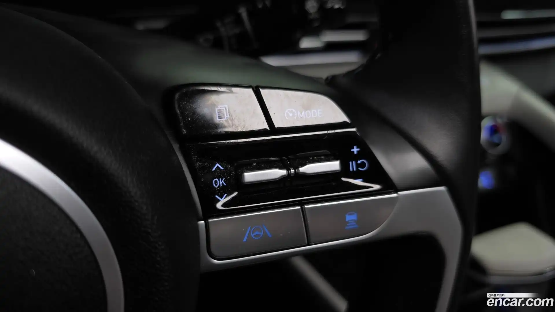 AVANTE Hyundai 2020.5-OPTION-022