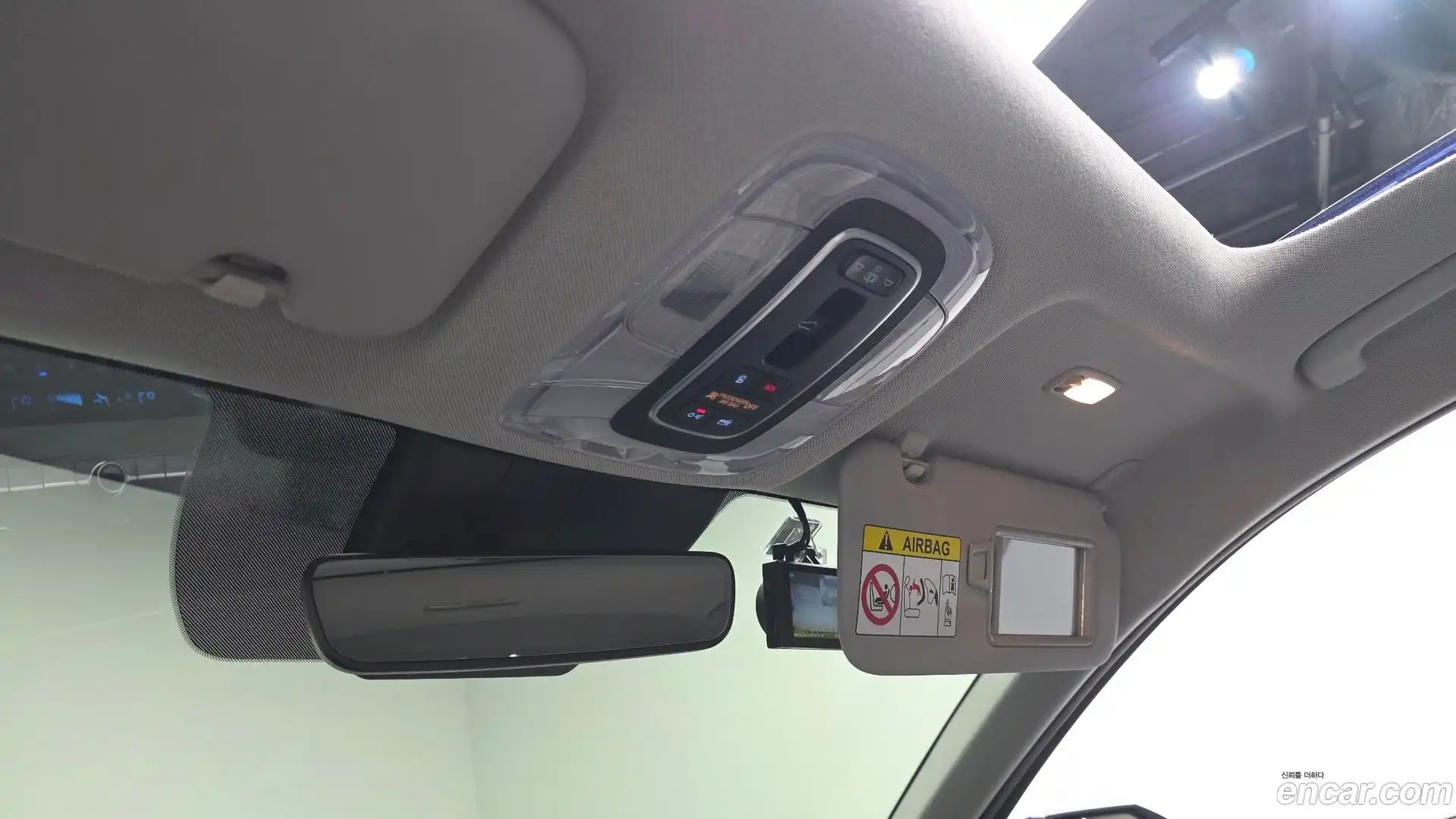 AVANTE Hyundai 2020.5-OPTION-046