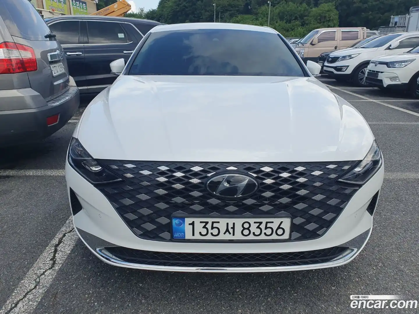 Grandeur Hyundai 2021.2-OUTER-002