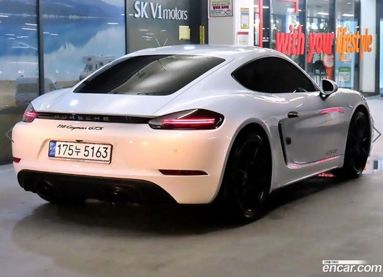 718 Porsche 2022.10-OUTER-004