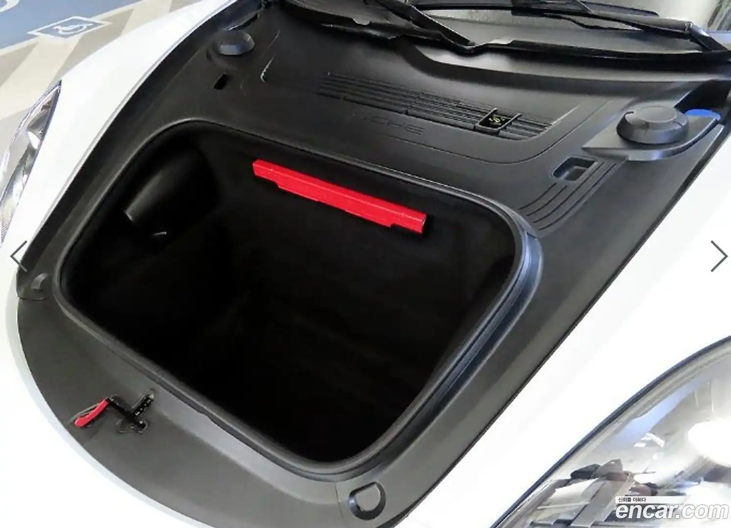 718 Porsche 2022.10-OPTION-020