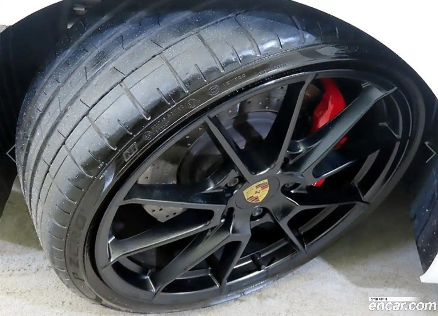 718 Porsche 2022.10-OPTION-021