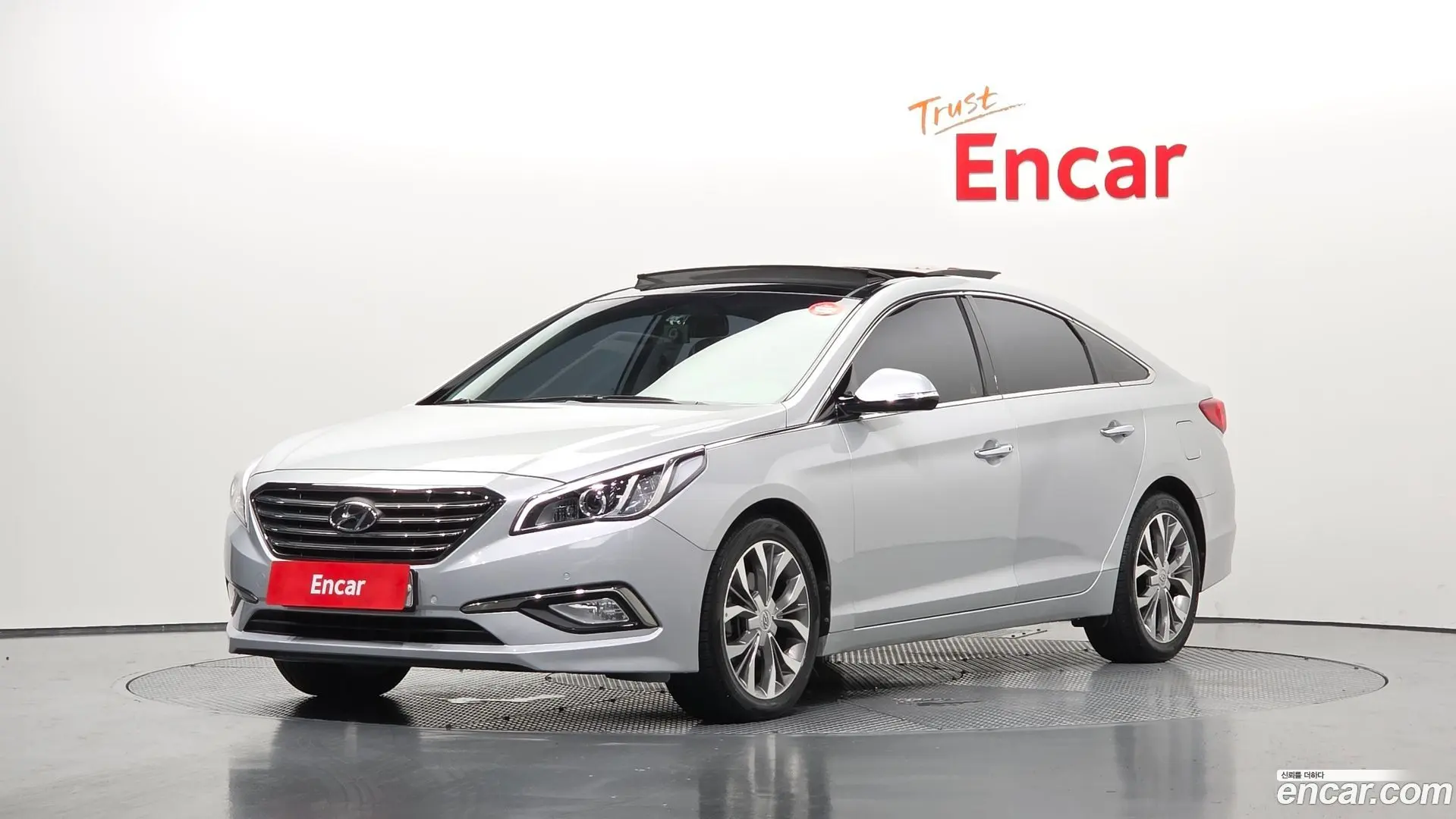 Main__Slider__Photo:Sonata Hyundai 2014.5-0