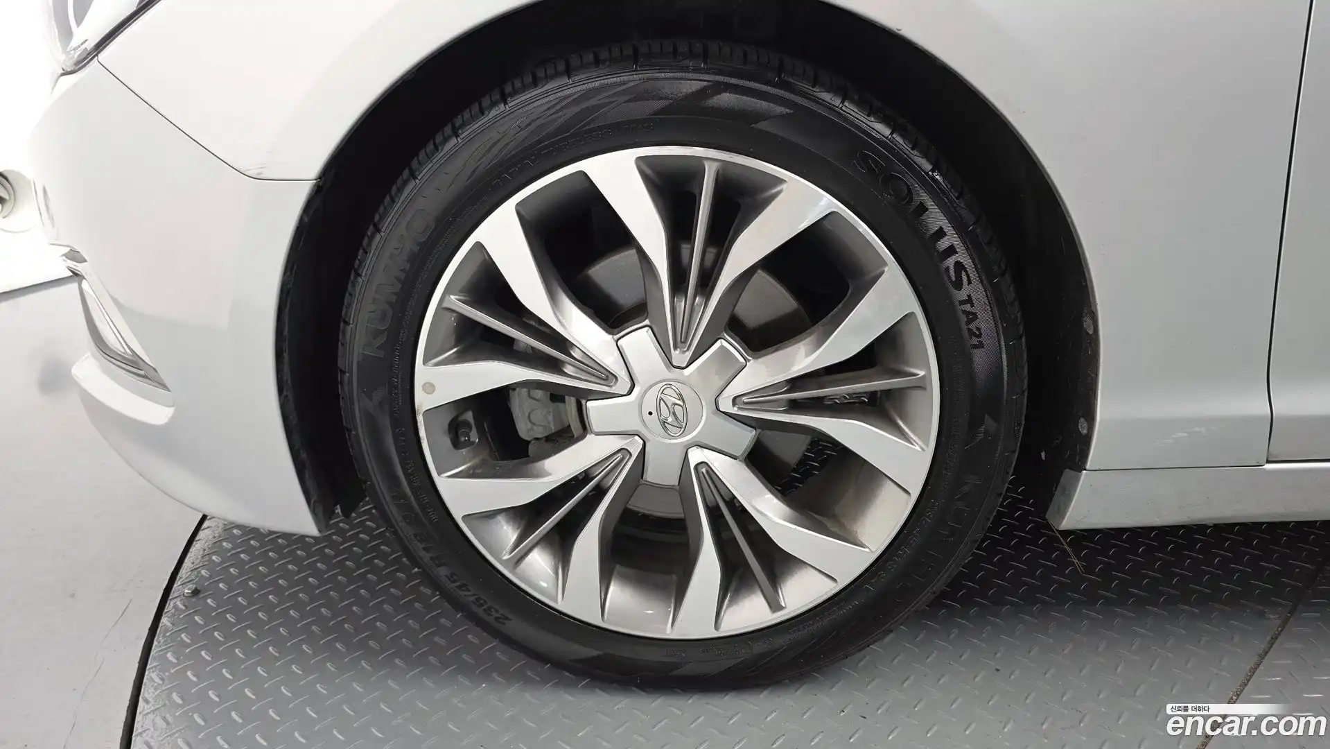 Sonata Hyundai 2014.5-OUTER-005