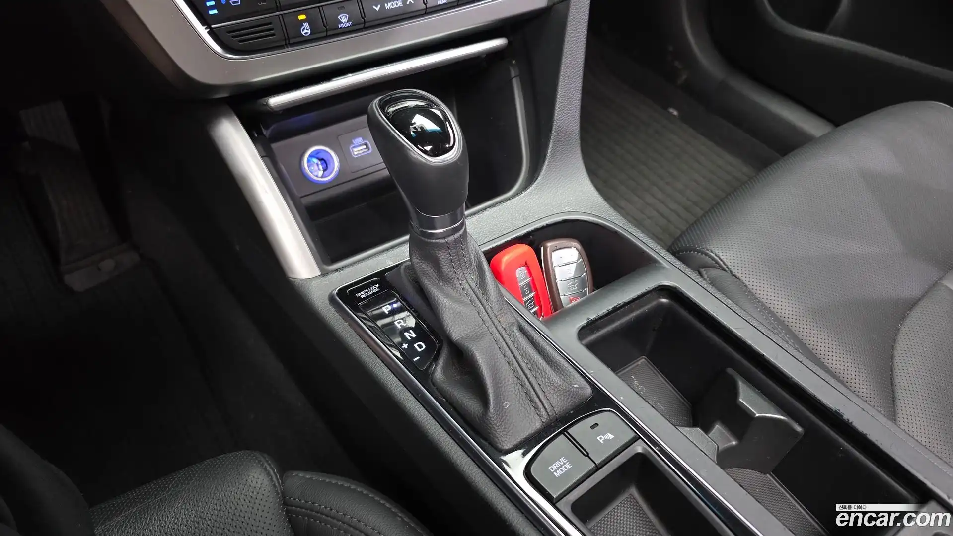 Sonata Hyundai 2014.5-INNER-009