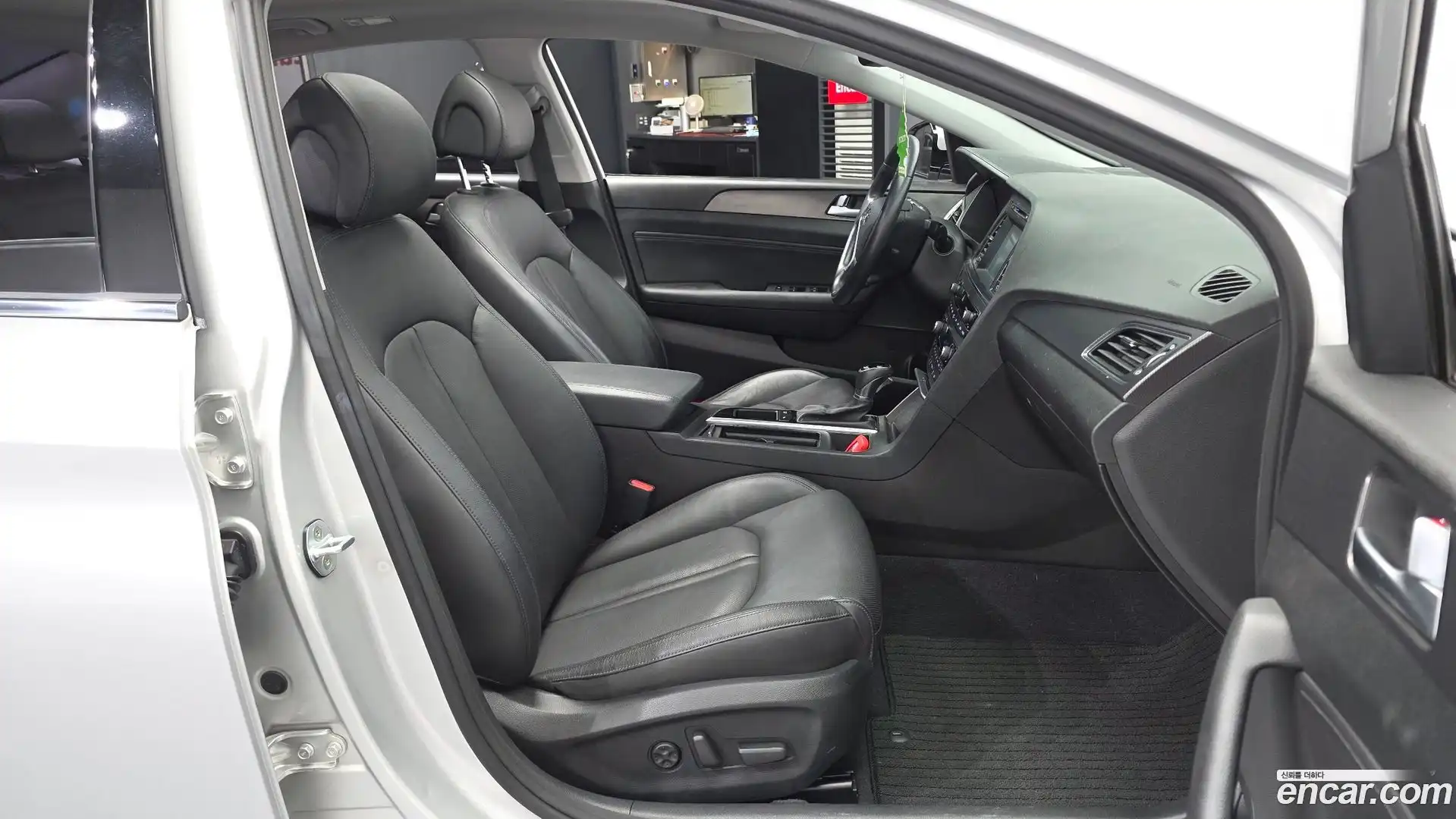Sonata Hyundai 2014.5-OPTION-015